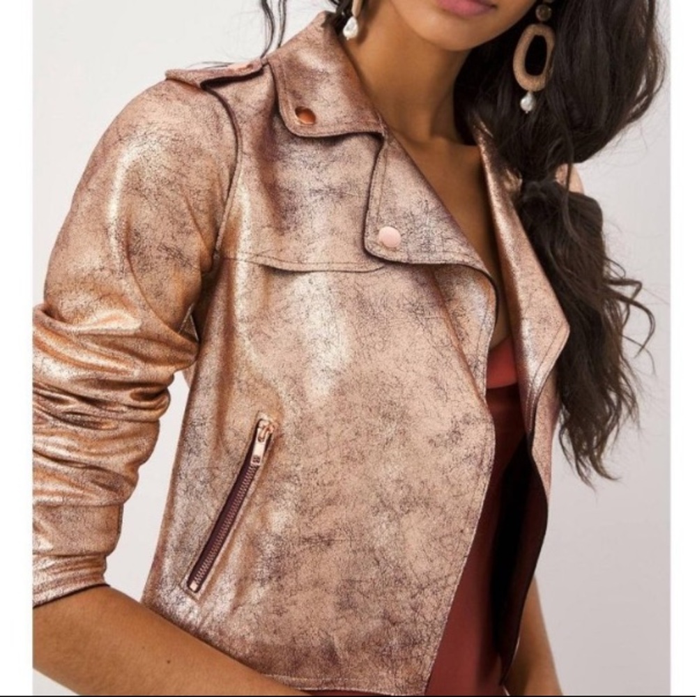 Anthropologie Brisa Cropped Faux Leather Moto Jacket in Rose Gold
